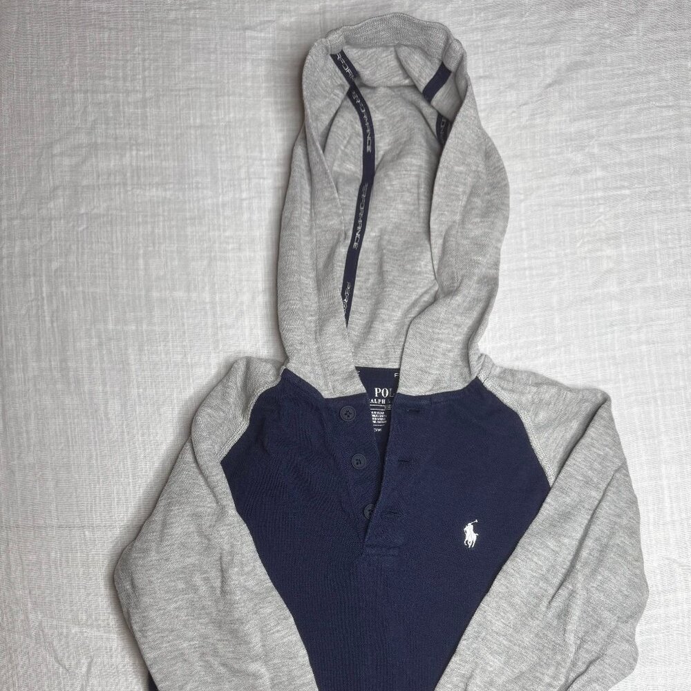 Polo Ralph Lauren Performance Long Sleeve with Hood boys Size 8
